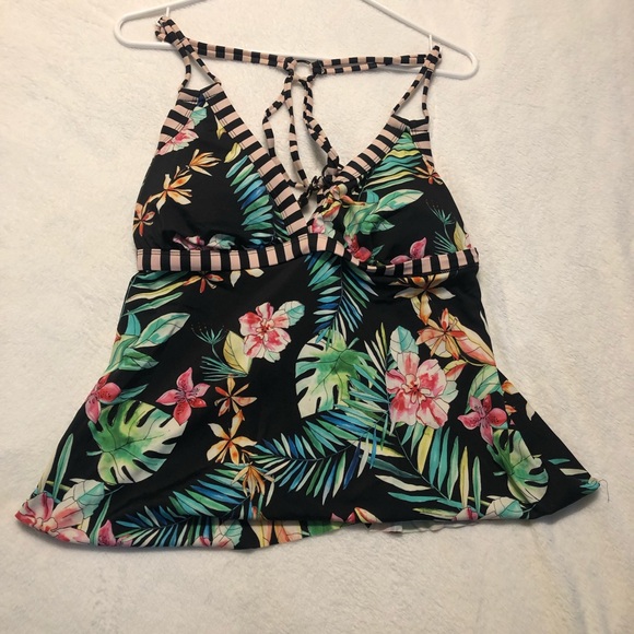 Tankini Top, Swimsuits for all,  size 12. - Picture 2 of 3